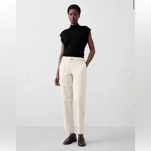 NWT Banana Republic Tapered
Mid Rise Ankle Chino in Twine M-L - Picture 1 of 10